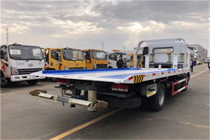 康桥镇汽车救援补胎